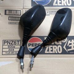 ★シグナスX 4型 純正ミラー♪の画像