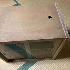 テレビ台として使ってた棚の画像