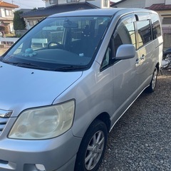 60ノア　4WD 8人乗りの画像