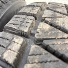 225/65/17  スタッドレスブリヂストンの画像