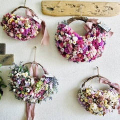 ピンク　リース　ドライフラワー　リース　素材　　クリスマス　クリスマスリース　キャンドル　しめ縄　お正月の画像