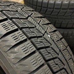 スタッドレスタイヤ　165/60r14 軽自動車の画像