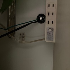 キッチンボード　食器棚の画像