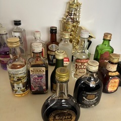 ミニチュア瓶　洋酒セットの画像