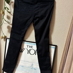 UNIQLO黒パンツ★Lの画像