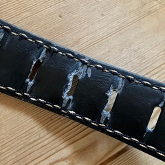 ⭕️幅の広い黒いベルトの画像