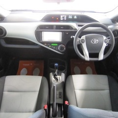 トヨタ　アクア　S ナビ・ETC・ドラレコ・プッシュスタート・ステアリングスイッチ・車検満タン受け渡し‼️の画像