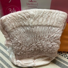 大人女性用　らくらく紙パンツ　Mサイズの画像