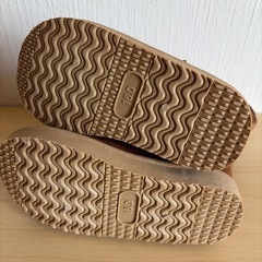 キッズ　ムートンブーツ　スノーブーツ　
　16㎝の画像