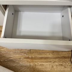 伸縮　テレビボードの画像