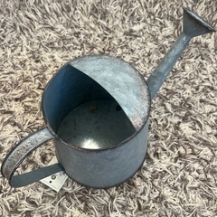 ブリキのジョーロ✳︎ガーデニング✳︎インテリアの画像