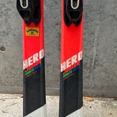 ロシニョールのジュニア用スキー板150cm
の画像