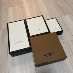 GUCCI Burberry 空箱・袋の画像