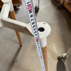 テーブル脚の画像