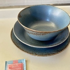 お皿まとめての画像