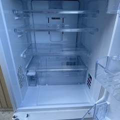 人気の左右開きシャープ3ドア冷蔵庫 SJ-GW35G 350L 2021年製の画像