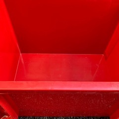 収納ケース（赤）の画像
