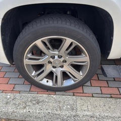 キャデラックエスカレード純正ホイールの画像