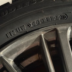 スタッドレスタイヤ 165/70R
14  の画像