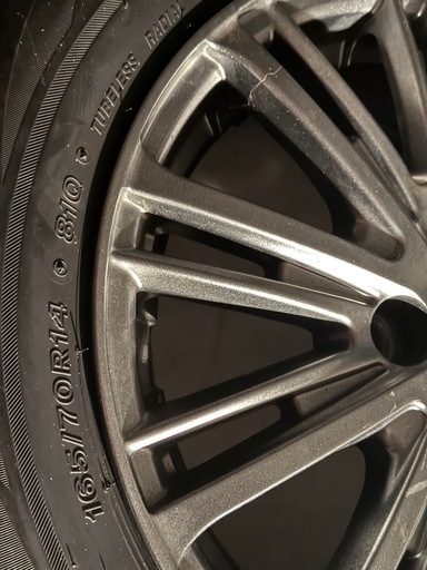 スタッドレスタイヤ 165/70R
14  