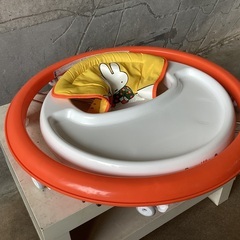 2511-03  ミッフィー歩行器の画像