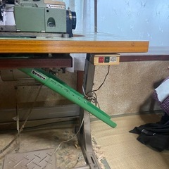 ヤマト　YAMATO 工業用ミシン　dcz-725y nd1 2本針　4本糸オーバーロックミシン　業務用の画像