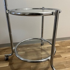 【引き取り限定】ロールサイドテーブル 二段 ガラス天板の画像