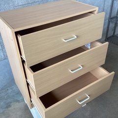 2511-08  チェスト(マレーシア)の画像