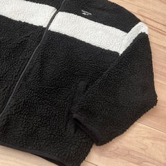 Reebok レディースフリースジャケットLサイズの画像