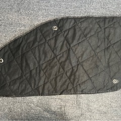 ハイエースのサンシェードの画像