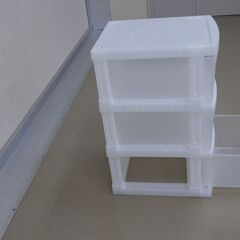 （出品番号713）【中遠クリーンセンター・リユース品】収納ケース（３段）の画像