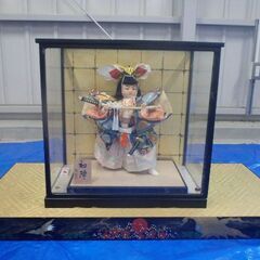 No.25-008五月飾り（御飾り台付）【気仙沼市役所】の画像