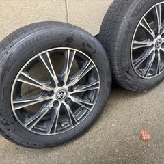 スタッドレスタイヤとホイール４本セットの画像