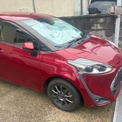 スタッドレスタイヤとホイール４本セットの画像