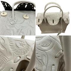 SG00001 現状品 GRACE CONTINENTAL グレースコンチネンタル GRACE CONTINENTAL  ショルダーバッグ エクリュ Carving Tribes  牛革 レディース [0000000000650]の画像