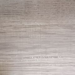 ダイニングテーブルの画像