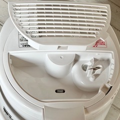 2024年製 象印 スチーム式ポット型加湿器 EE-RT50の画像