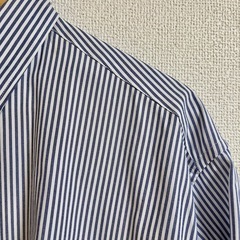 インヘリット ストライプシャツ　メンズLの画像