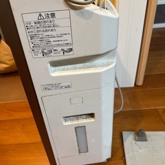 パナソニック製の加湿空気清浄機「F-VE40XJ-W」の画像