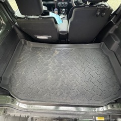 ジムニー&シエラ　JB64.74 専用荷室防水マットの画像