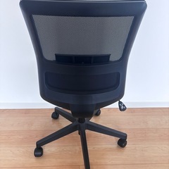  オフィスチェア  Lion LE-1700-BK の画像