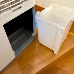 CORONA コロナ 衣類乾燥除湿機 CD-S6316-W 2017年の画像