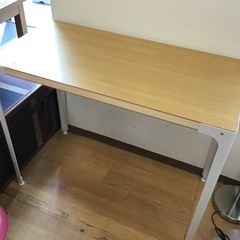 【トレファク神戸新長田店 買取/販売】取りに来られる方限定！無印良品のデスクご紹介ですの画像