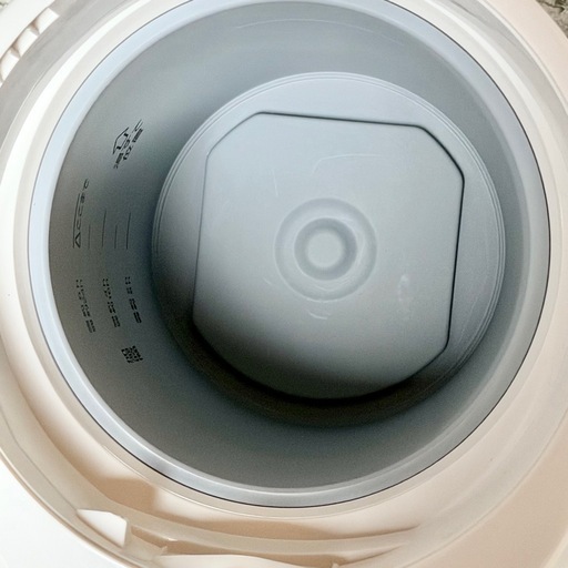2021年製 象印 スチーム式ポット型加湿器 EE-RQ50