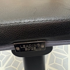 LEADING EDGE トレーニングベンチの画像