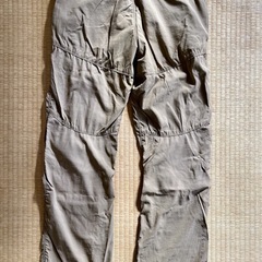 モンベル　トレッキングパンツの画像