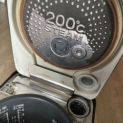 炊飯器の画像
