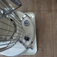 アラジン 石油ストーブBF-3907 2014年製の画像