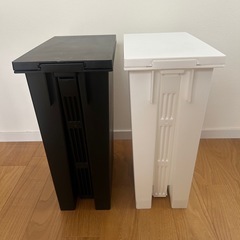 蓋付ごみ箱２個セットの画像