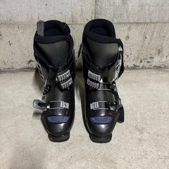 スキーブーツの画像